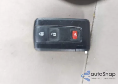 2005 Toyota Prius from USA, damaged, VIN JTDKB20U053057676